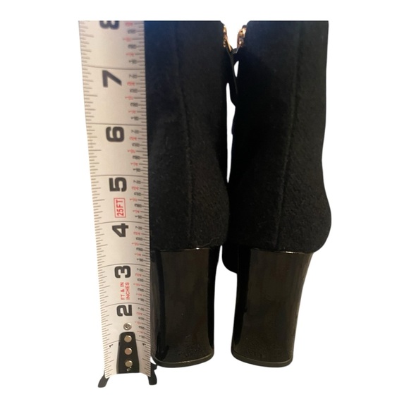 Tory Burch Black Marissa Wool Bootie Size 9.5 - Picture 6 of 10